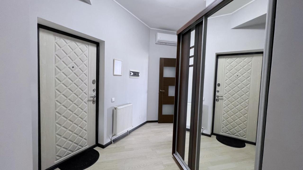 Comfortable Apartment With A Panoramic View Кишинёв Экстерьер фото